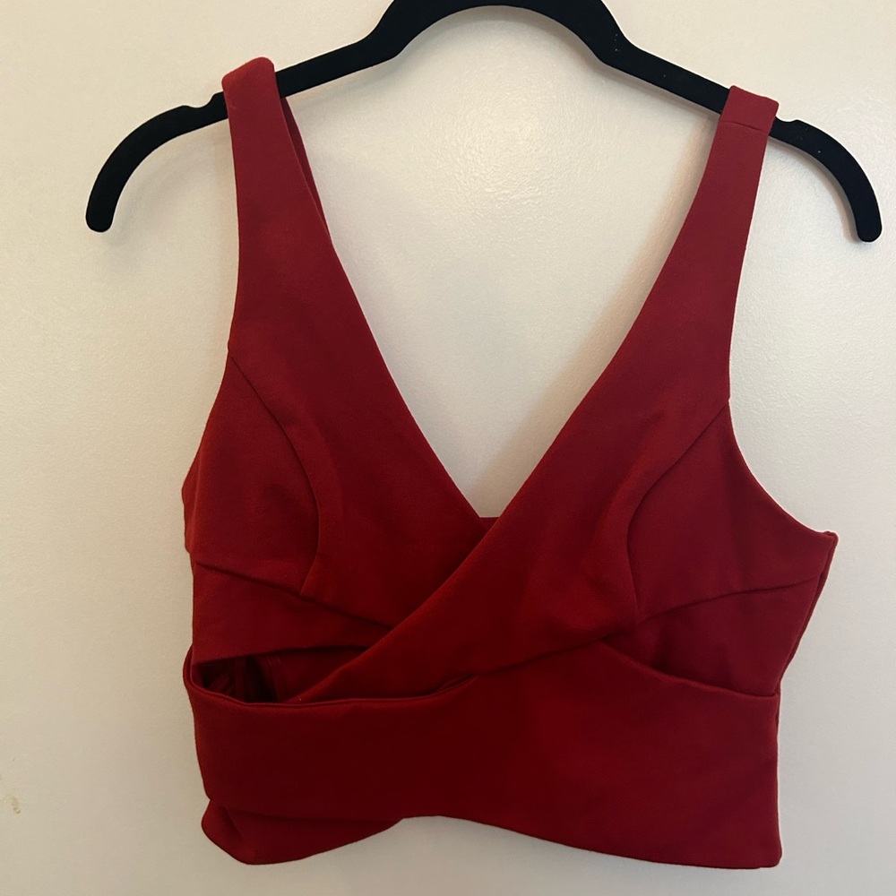 GUESS Top Medium